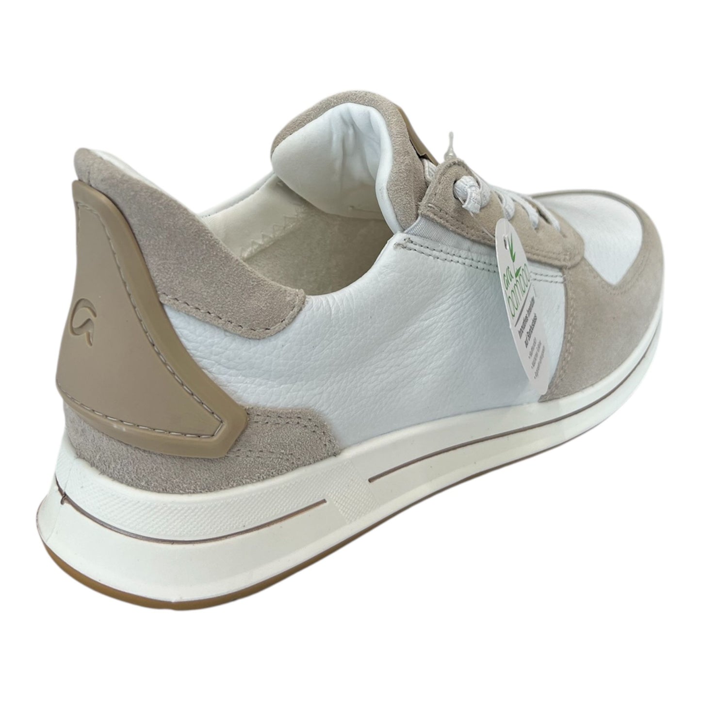 ARA - Sneakers donna in pelle bianca con inserti in beige.