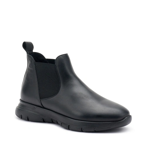 Frau - Beatles donna in pelle nera con elastici bilaterali.