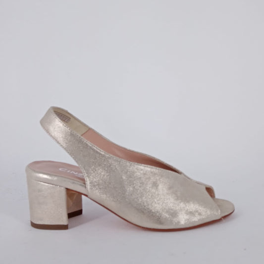 Cinzia Valle - Sandalo comodo in pelle platino.