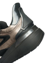 Carica l'immagine nel visualizzatore di Gallery, Ara - Sneakers donna in pelle nera.