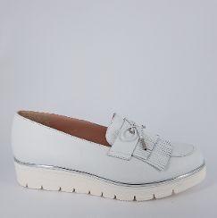 CINZIA VALLE . Mocassino in pelle bianca 50%