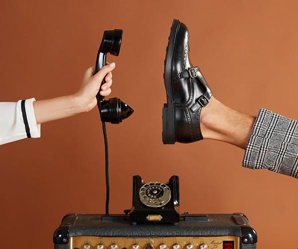 frau-scarpe-uomo-eleganti