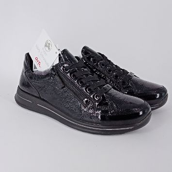 ARA  -  Sneakers foderata di pelliccia .