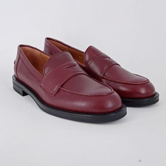 FRAU - Mocassino in  pelle bordò.