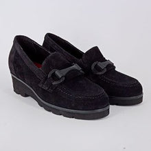 Carica l&#39;immagine nel visualizzatore di Gallery, Maral - Mocassino scamosciato nero.
