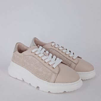 Frau . Sneakers traforata  in pelle cipria