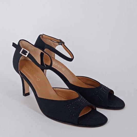 .MRC . Sandalo nero con tallone e cinghietta - 50%