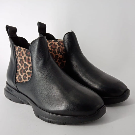 FRAU- Tronchetto beatles in pelle nera con riporti  animalier  -