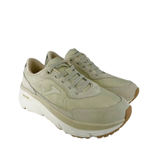 Carica l&#39;immagine nel visualizzatore di Gallery, Joma - Sneakers donna in pelle scamosciata beige.
