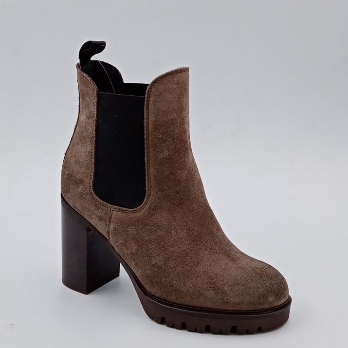 FRAU - Tronchetto in camoscio taupe -50%