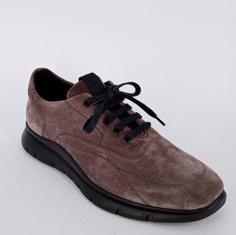 FRAU . Sneakers uomo flex in camoscio tortora.