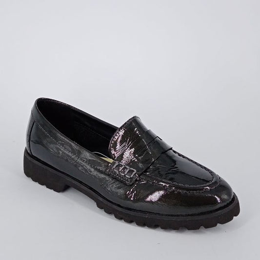 CINZIA SOFT . Mocassino in vernice grigio . -30%