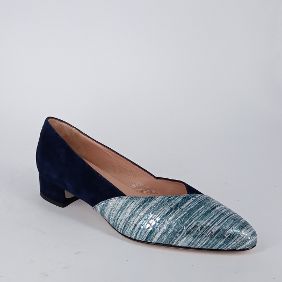 CINZIA VALLE .  Decolletè in camoscio blu con riporti . -40%