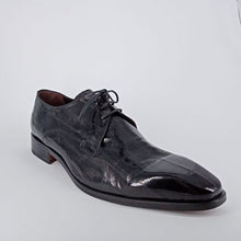 Carica l&#39;immagine nel visualizzatore di Gallery, CALPIERRE . Derby in pelle di anguilla  30% .
