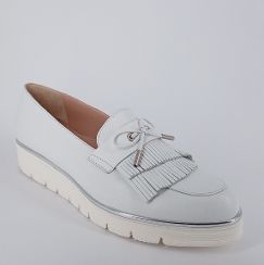 CINZIA VALLE . Mocassino in pelle bianca 50%