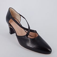 CINZIA VALLE . Decolletè in pelle nera con cinghie . -30%