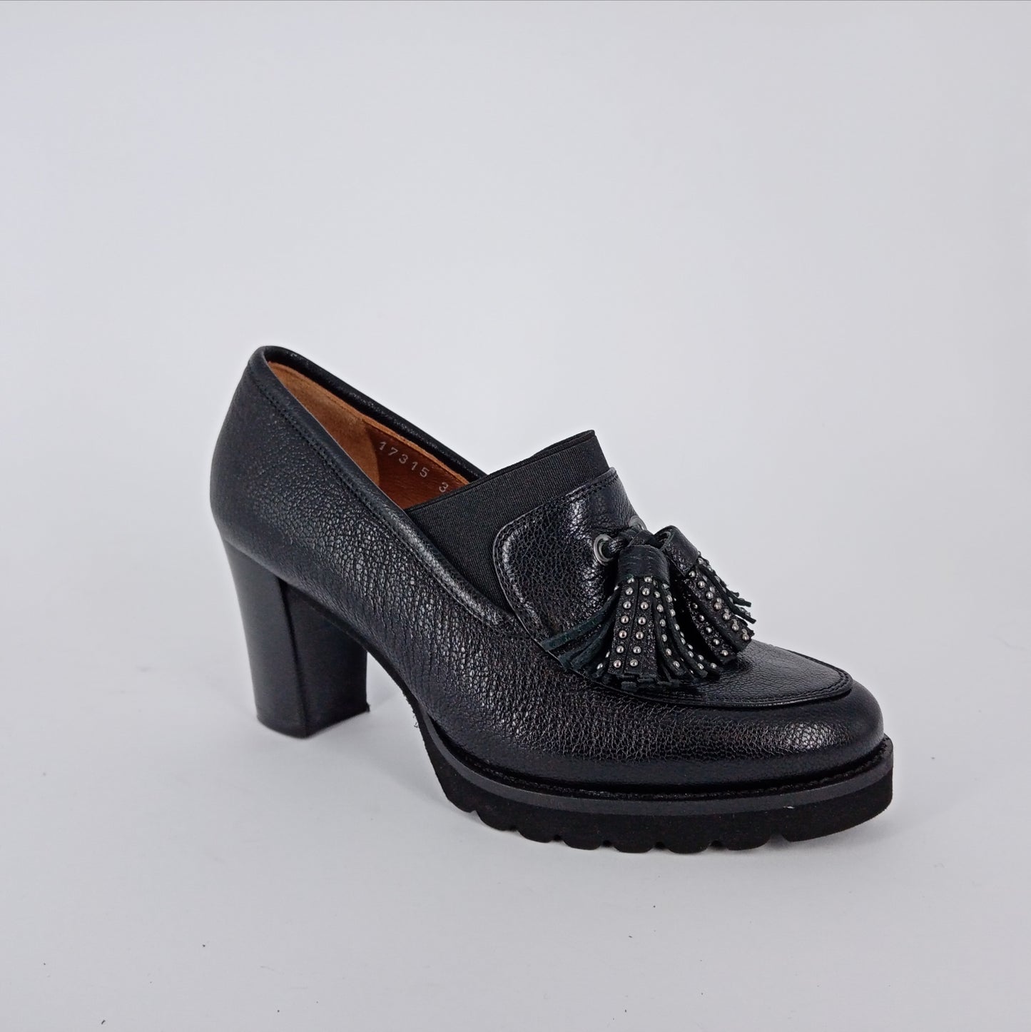 MUSELLA . Slip-on in pelle nera -50% .