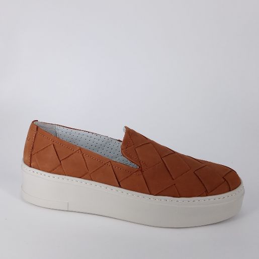 FRAU . Slip-on in nabuk intrecciato color cuoio