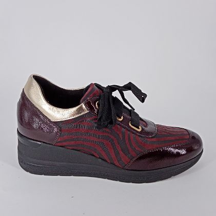 Maral - Sneakers bordò con plantare estraibile . -