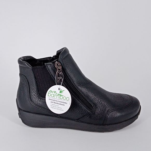 Ara - Stivaletto in pelle nera con 2 zip laterali .