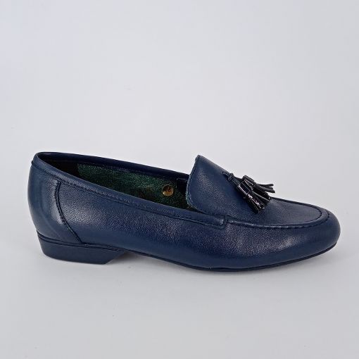 MORATTI . Mocassino in nappa blu con nappine.