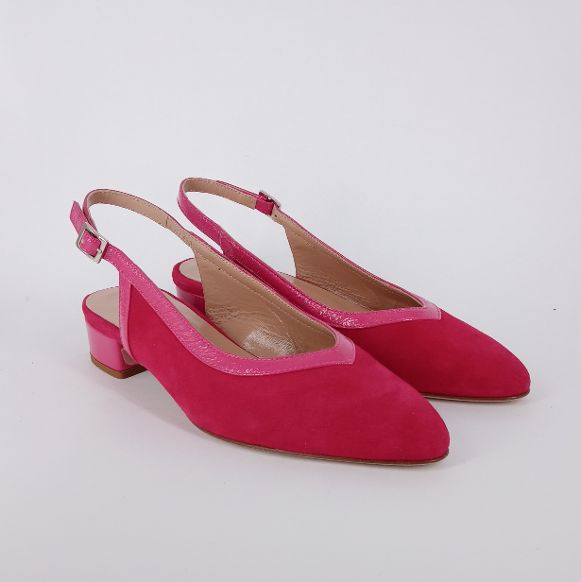 CINZIA VALLE - Decolletè slingback in camoscio fuxia .